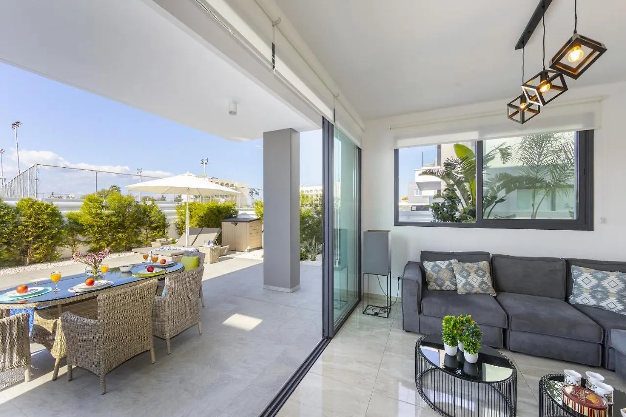 Pernera Beach Villa Protaras 0*,