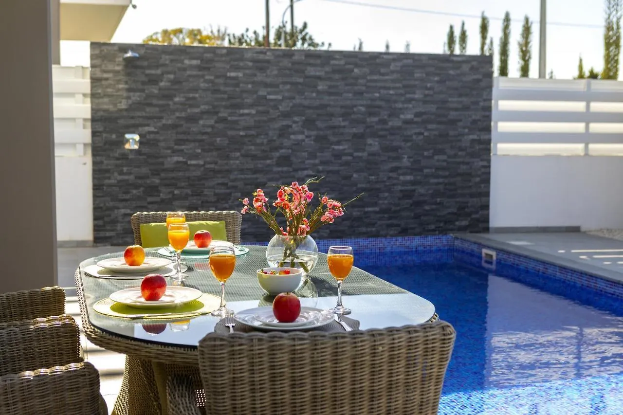 Pernera Beach Villa Protaras
