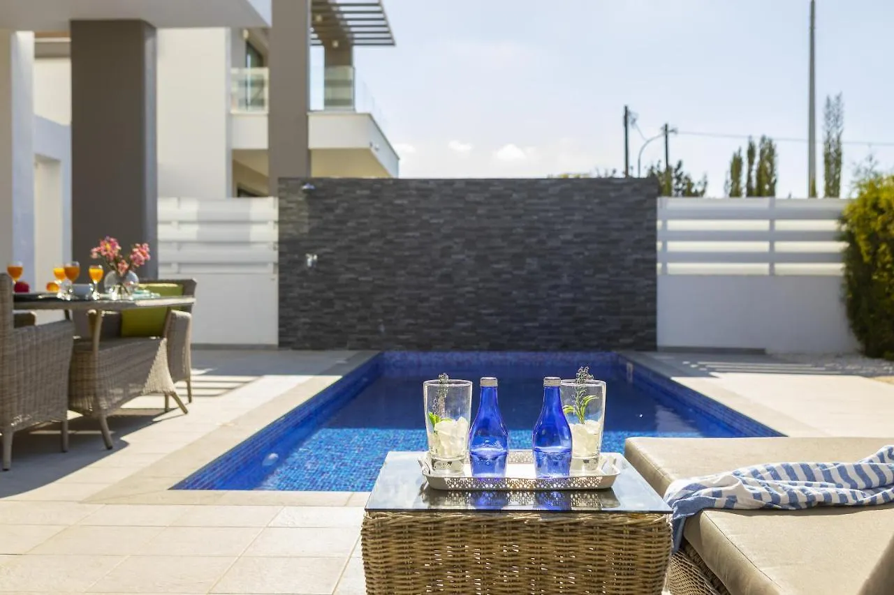 Pernera Beach Villa Protaras